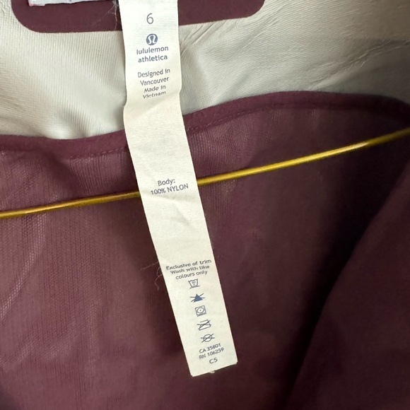 Lululemon Rain Shell - Picture 5 of 7